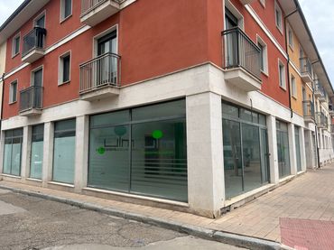 Local comercial en venta en Calle la Laguna 1
