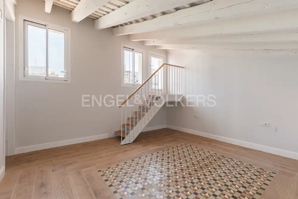 Sala d'estar de Àtic en venda en Valencia amb Aire condicionat, Calefacció i Terrassa