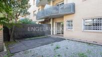 Vista exterior de Apartament en venda en Sant Cugat del Vallès amb Aire condicionat i Terrassa