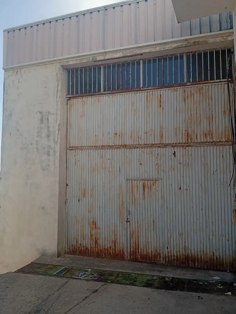 Local comercial en venta en Villanueva de la Vera, imagen 2