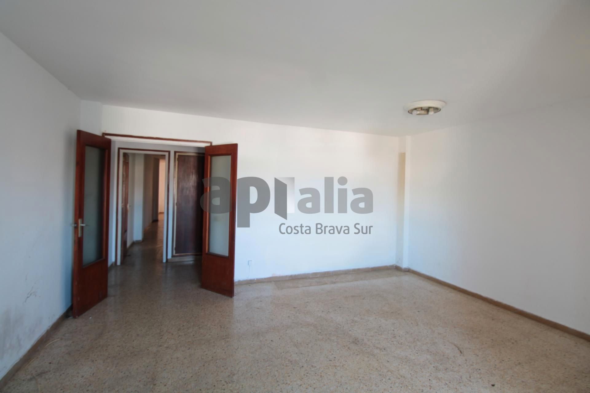 Bedroom of Flat for sale in Lloret de Mar