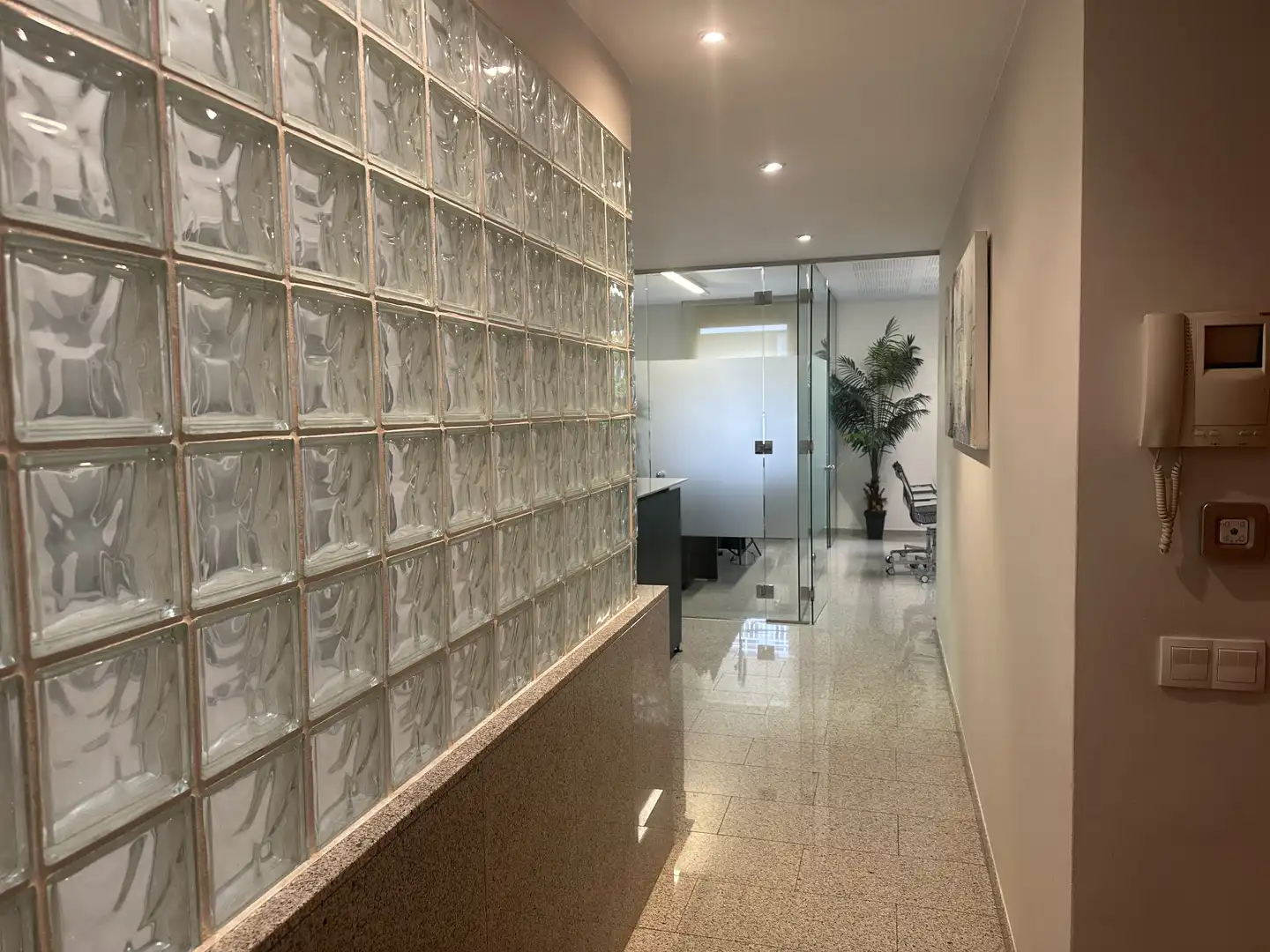 Business premises to rent in Eixample Nord, imagen 7
