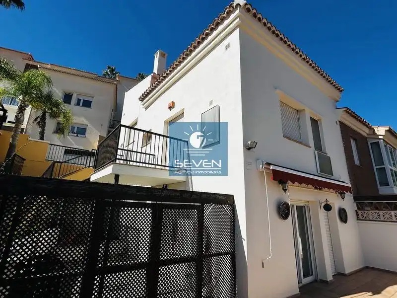 Casa con piscina en venta en Fuentes de Almuñecar, imagen 10