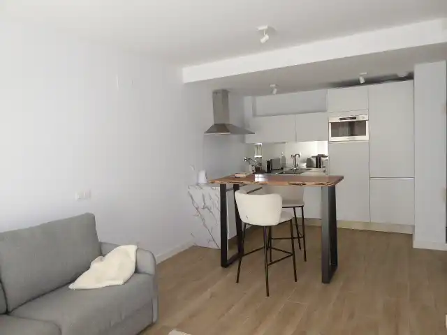 Mini appartamento con piscina in affitto a Calle Antonio Jiménez Ruiz 6, imagen 6