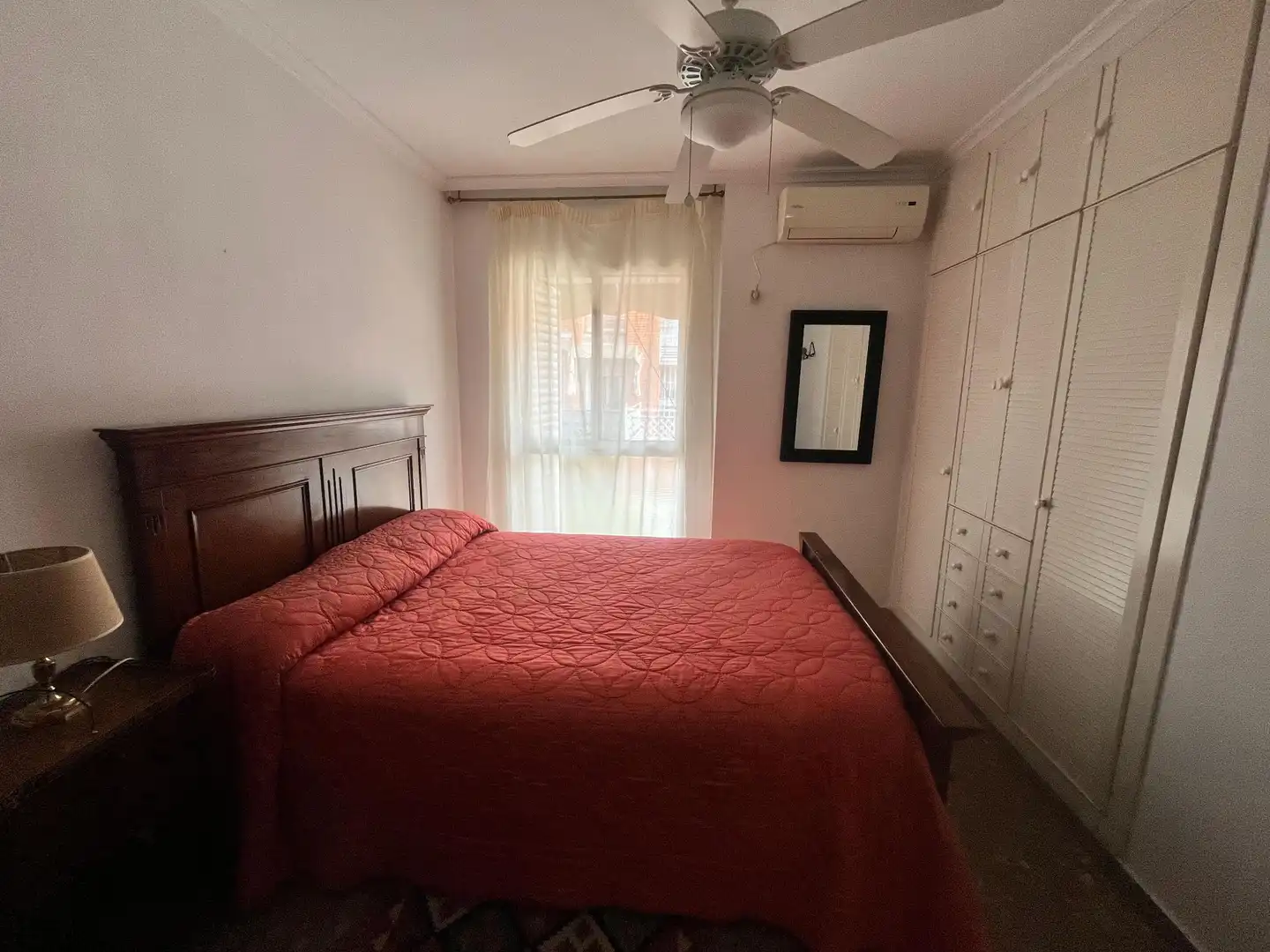 Bedroom of Houses for sale in Sevilla  with Air Conditioner, Heating and Private garden