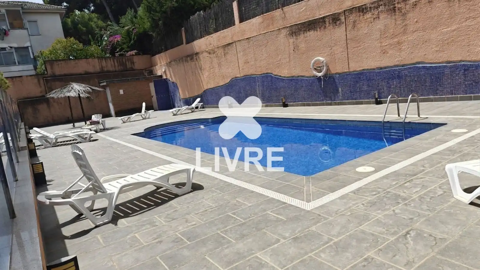 Pis en venda a Espanya, Segur de Calafell
