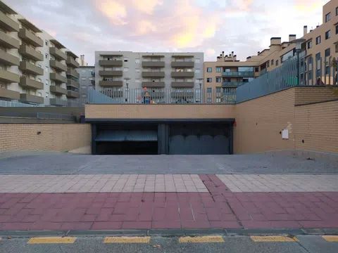Exterior view of Garage to rent in  Zaragoza Capital