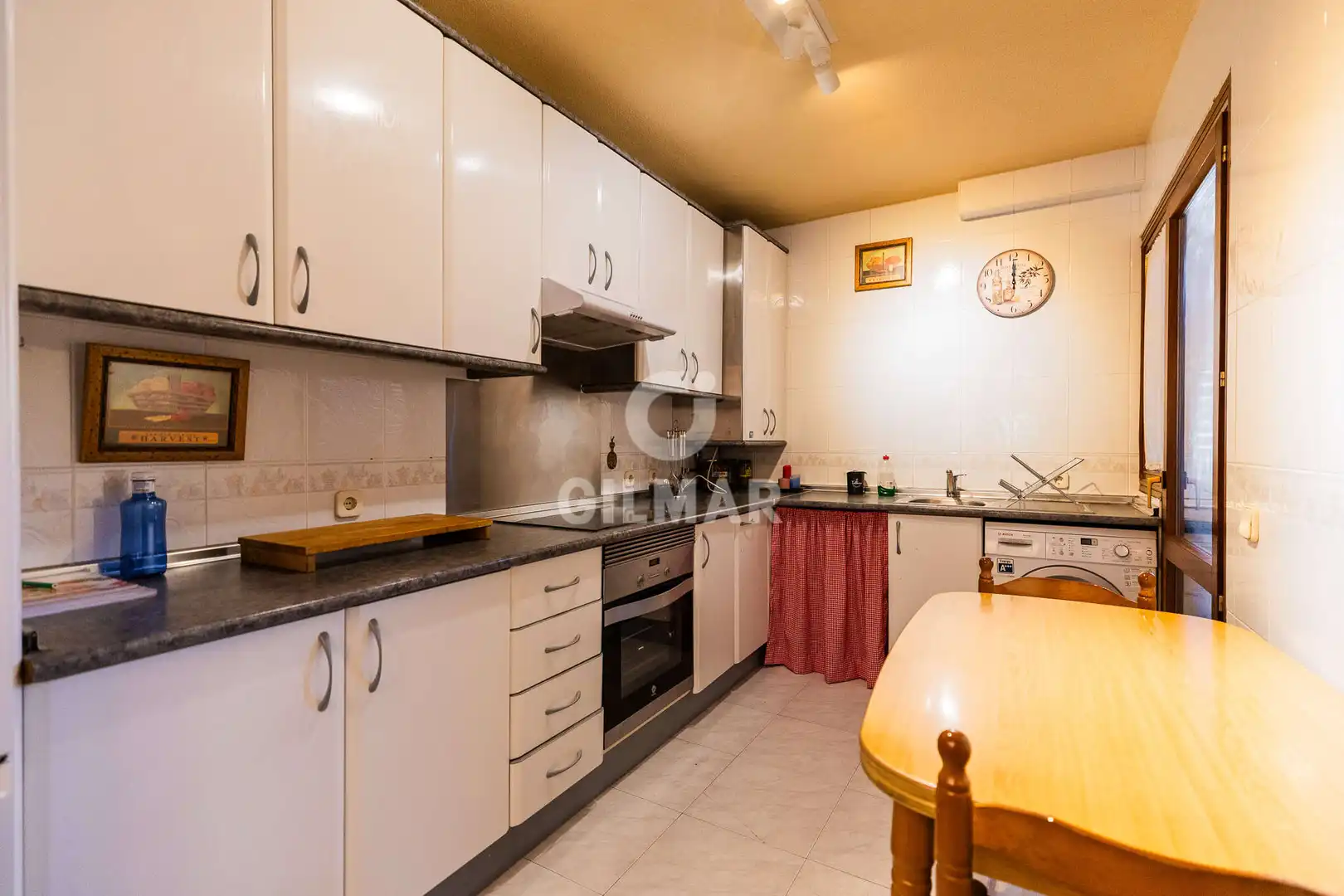 Cocina de Casa adosada en venta en Collado Villalba con Calefacción, Jardín privado y Piscina