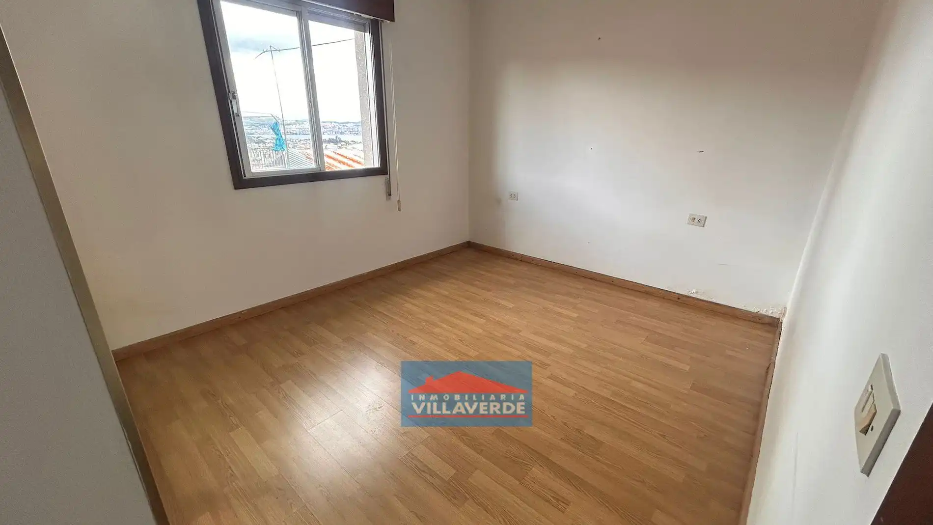 Dormitori de Casa o xalet en venda en Cangas 