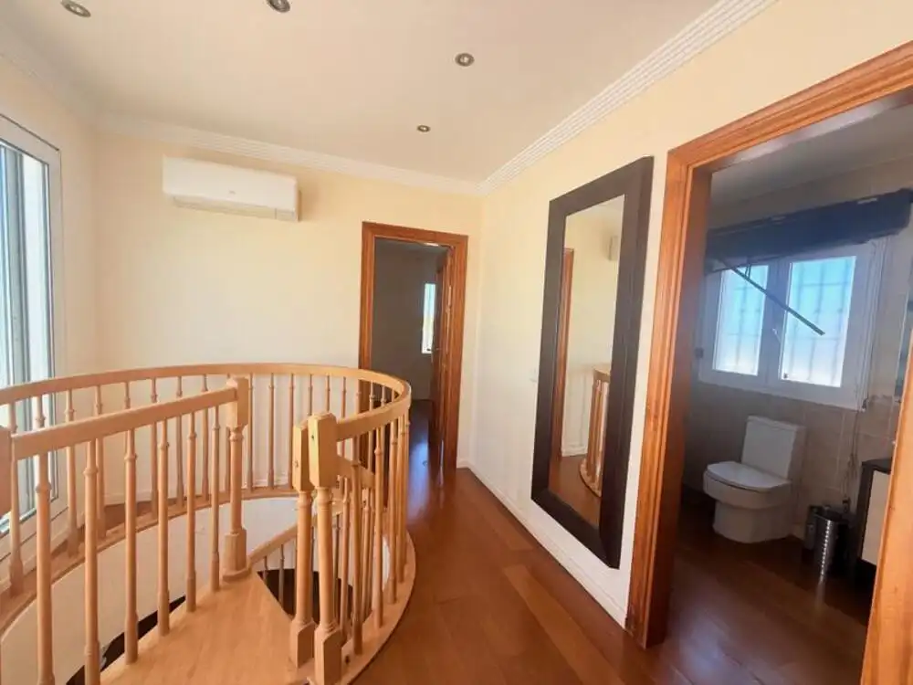 Ático de alquiler en Marbella con Aire acondicionado, Terraza y Piscina