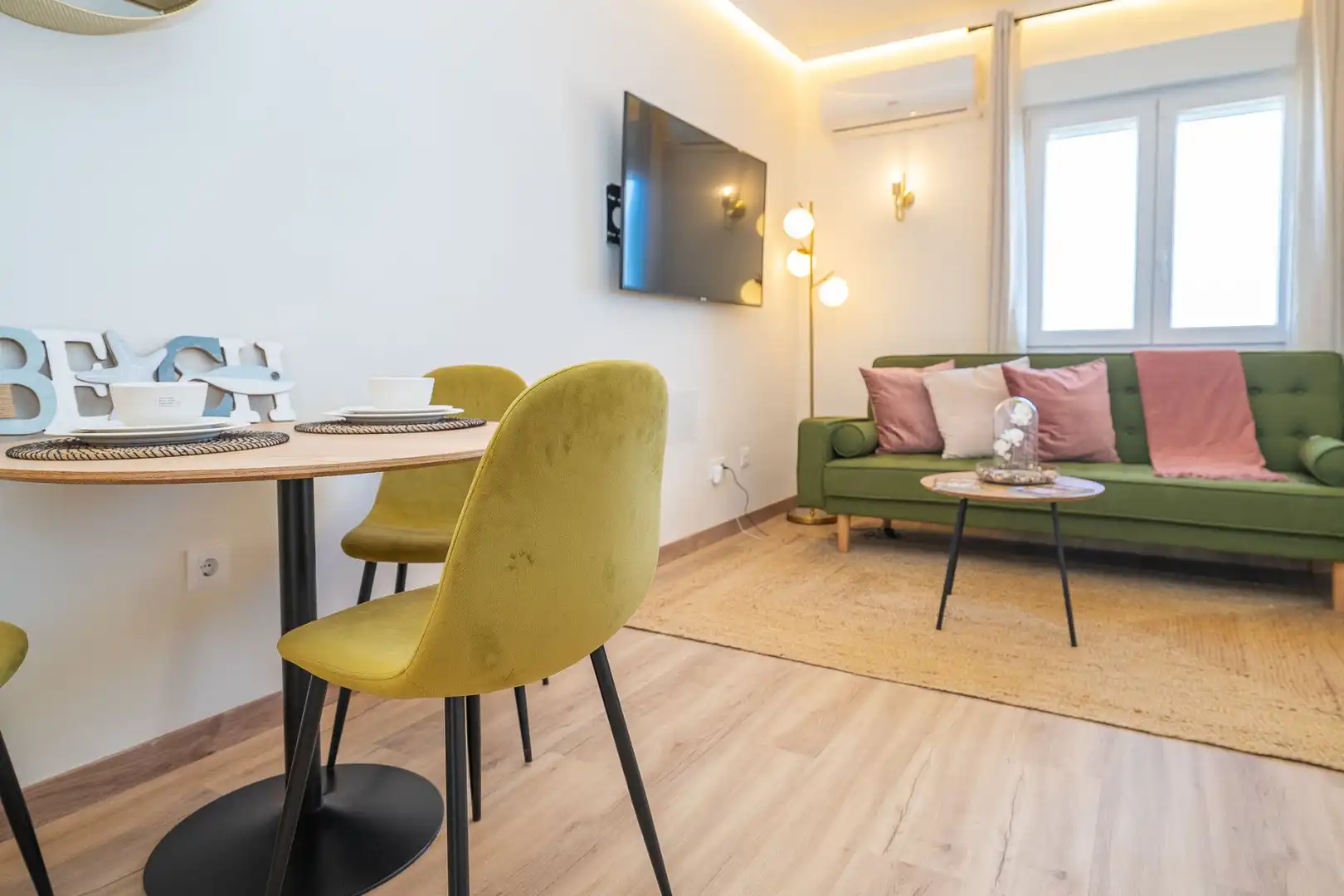 Sala d'estar de Apartament en venda en Rojales amb Aire condicionat i Moblat