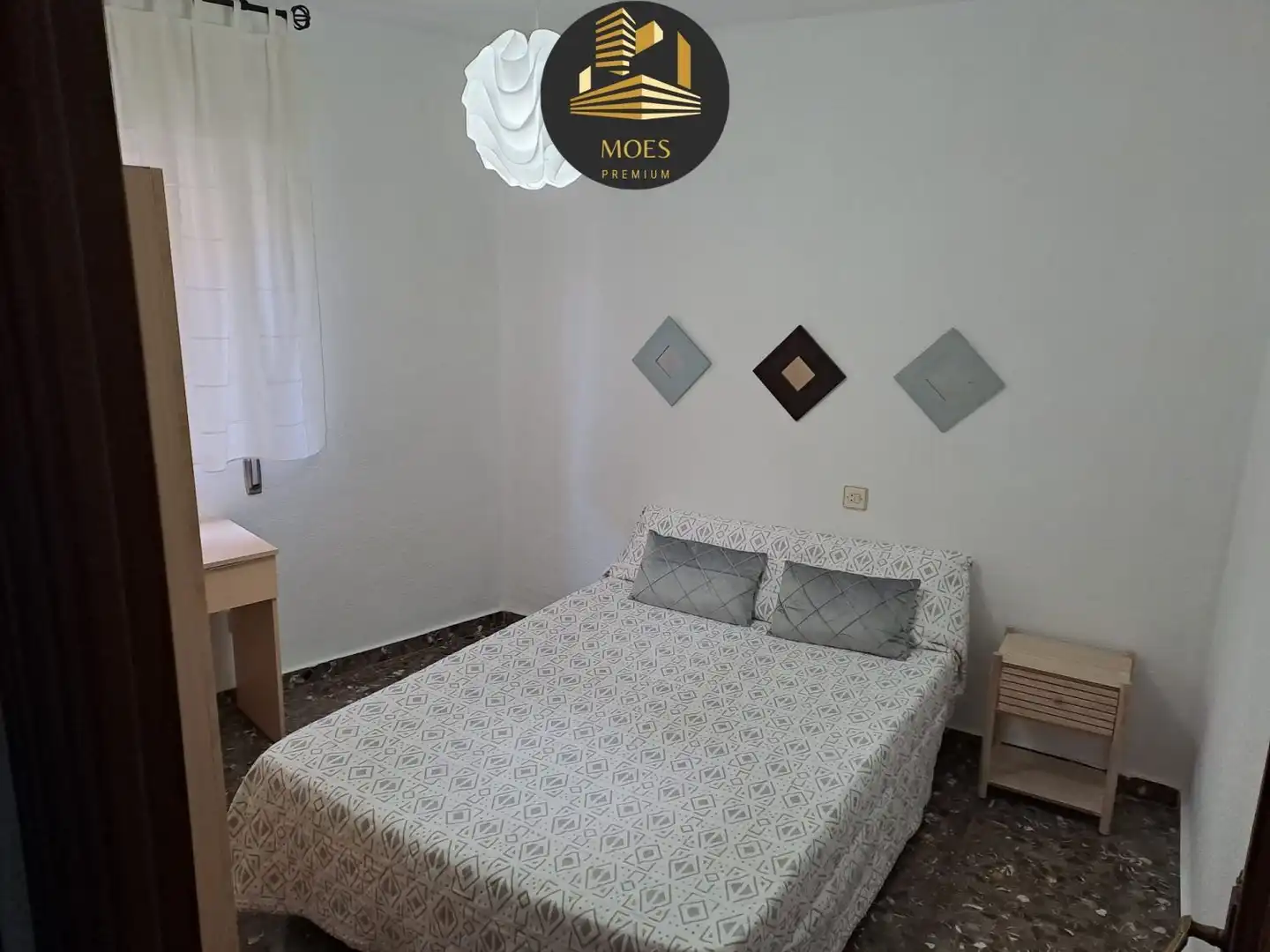 Habitación de Piso de alquiler en Jaén con Aire acondicionado, Calefacción y Balcón