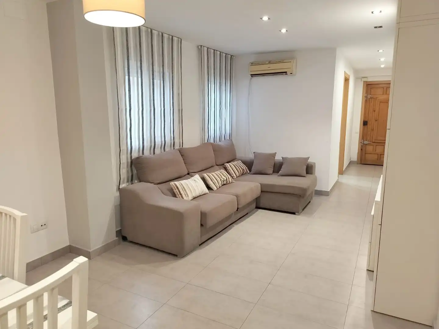 Sala de estar de Piso en venta en Burjassot con Calefacción y Balcón