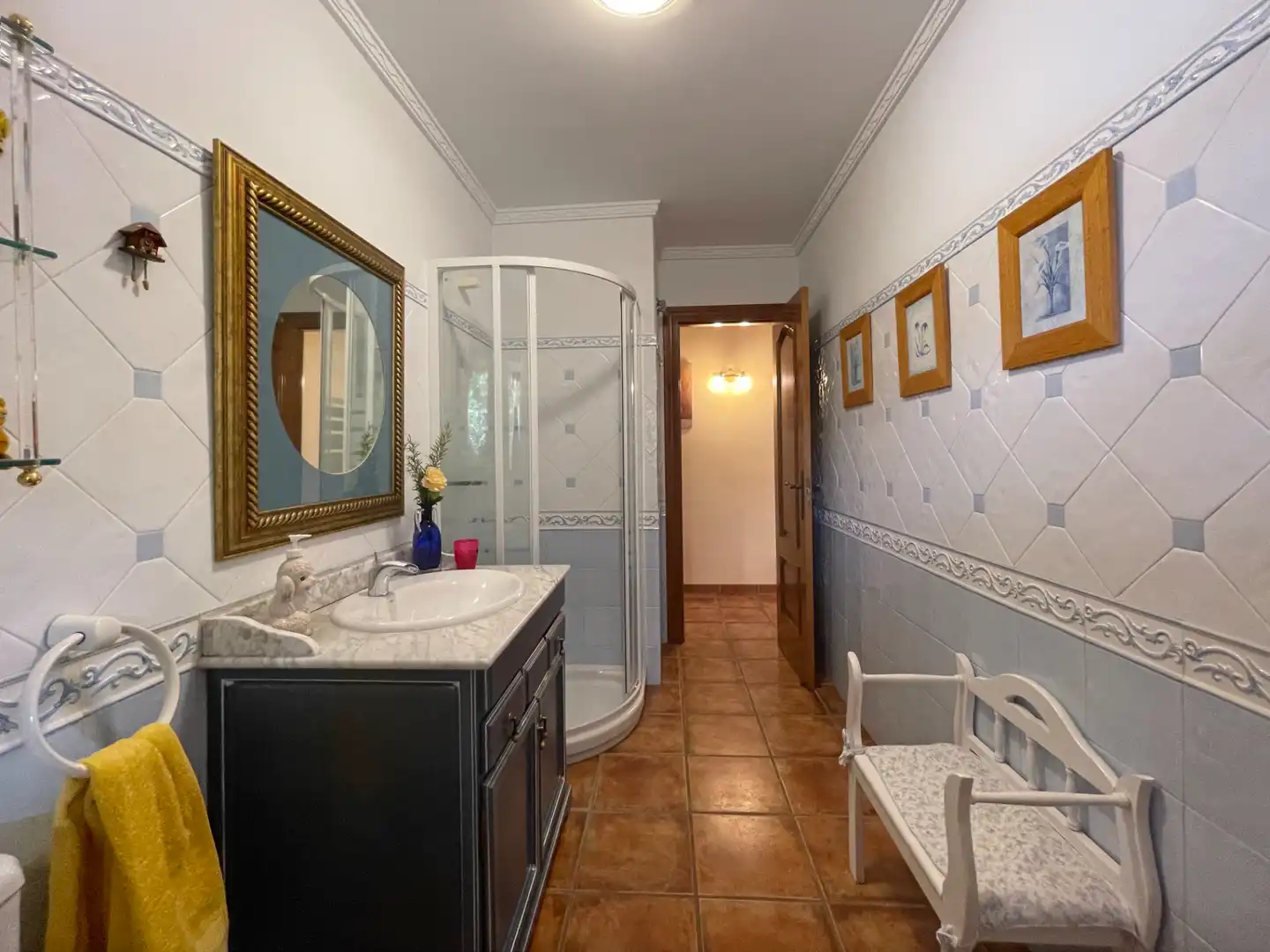 Bany de Casa o xalet en venda en Alhaurín de la Torre amb Aire condicionat, Calefacció i Jardí privat