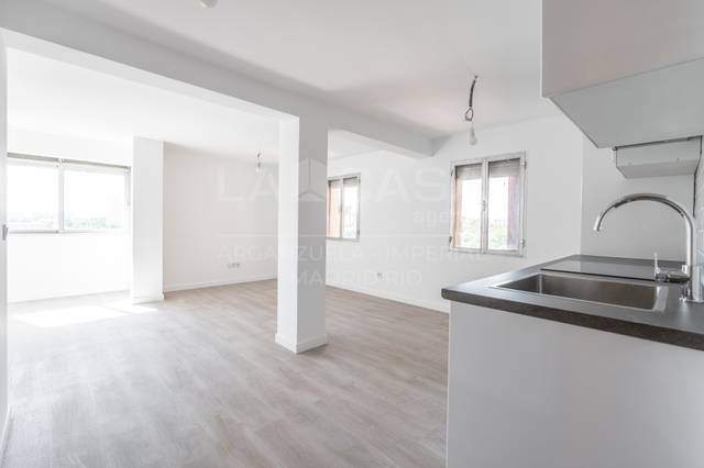 Piso en Venta en Calle del Castillo de Oropesa en Simancas