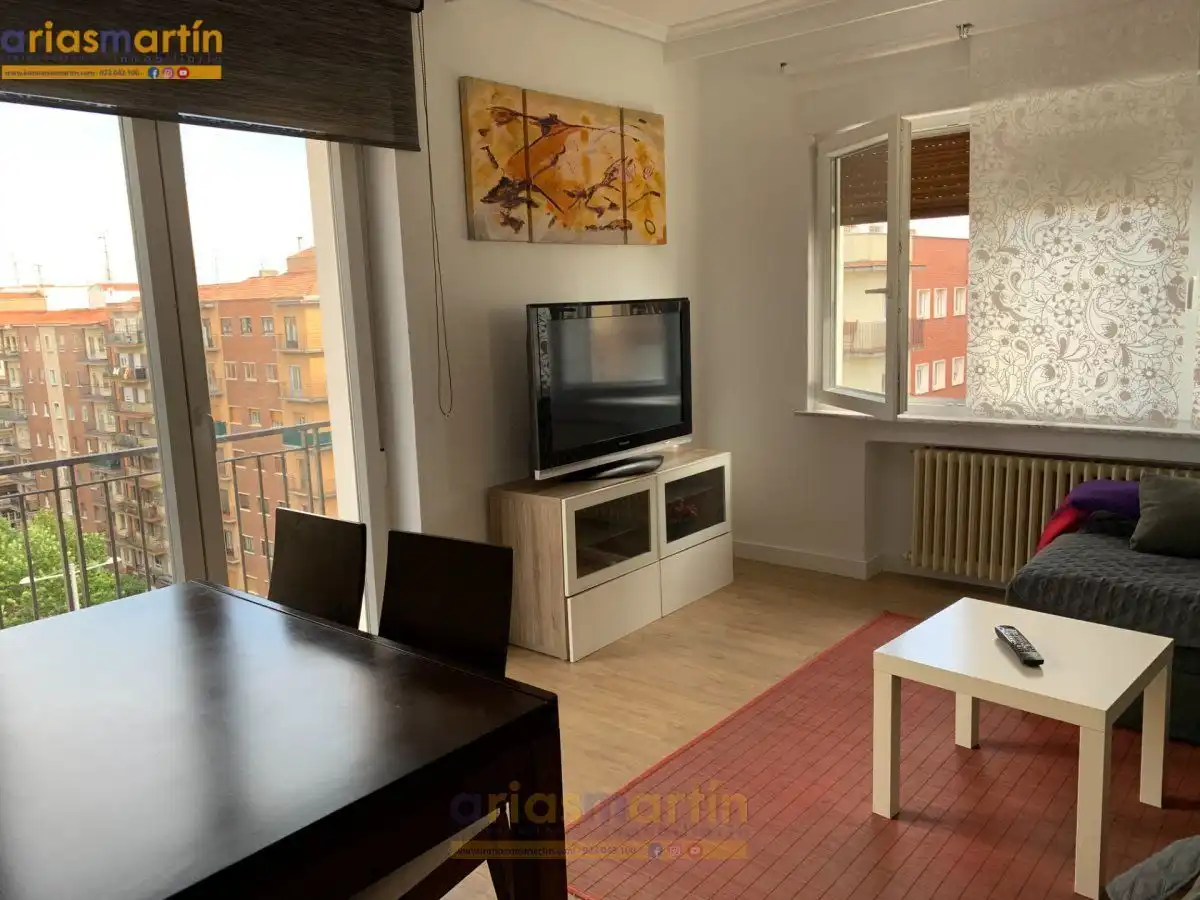 Habitació a toledo, 1, Salesas