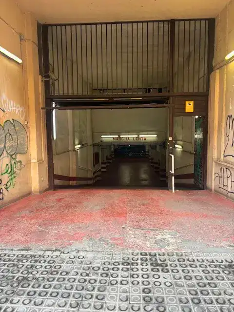 Individuel avec ascenseur à vendre à Carrer de Londres, imagen 7