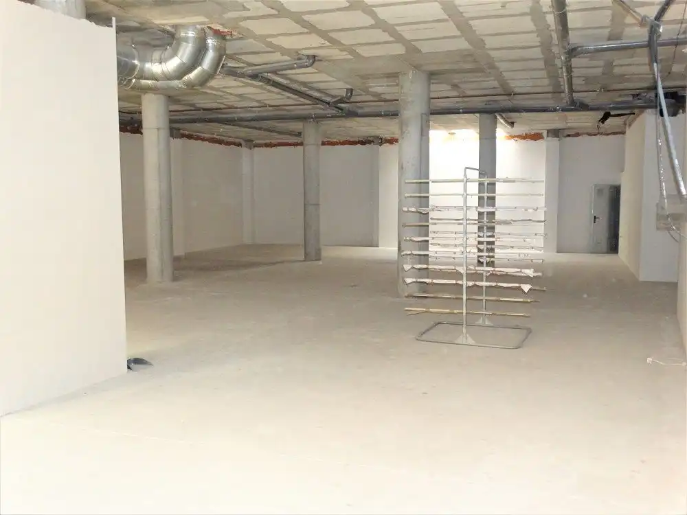 Business premises for sale in Cieza, imagen 3