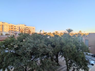 Flat with lift for sale in Elche ciudad