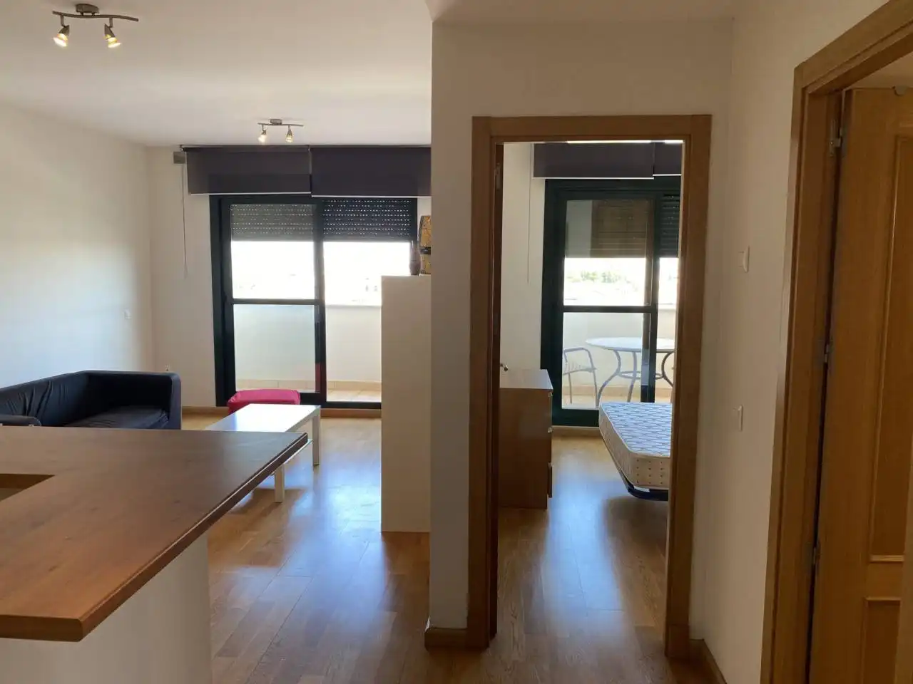 Piso de alquiler en Avenida JOSE MANUEL CABALLERO BONALD, 4, Caballero Bonald - San José Obrero - Guadalcacín