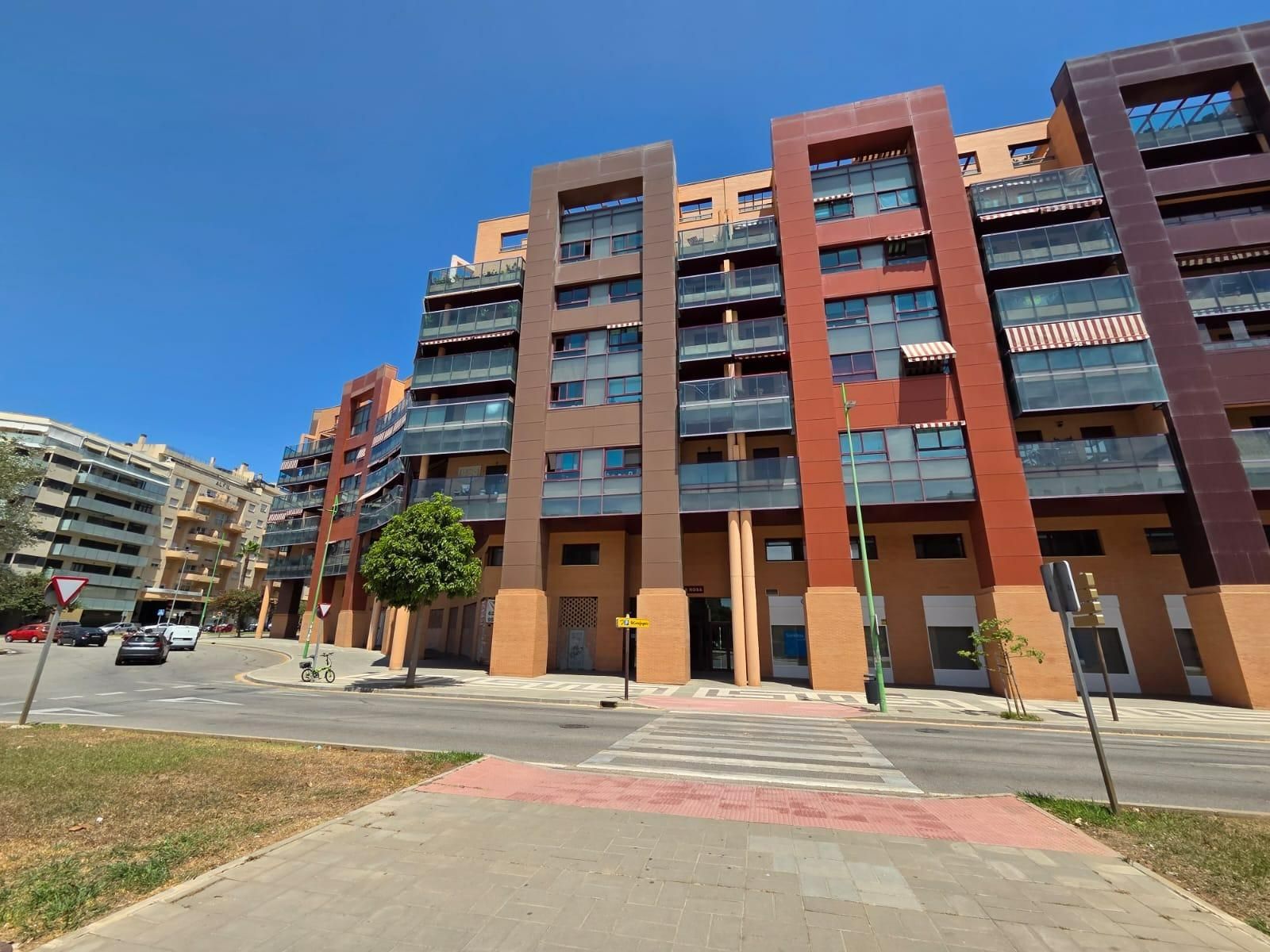 Exterior view of Flat to rent in Málaga Capital  with Air Conditioner, Private garden and Terrace