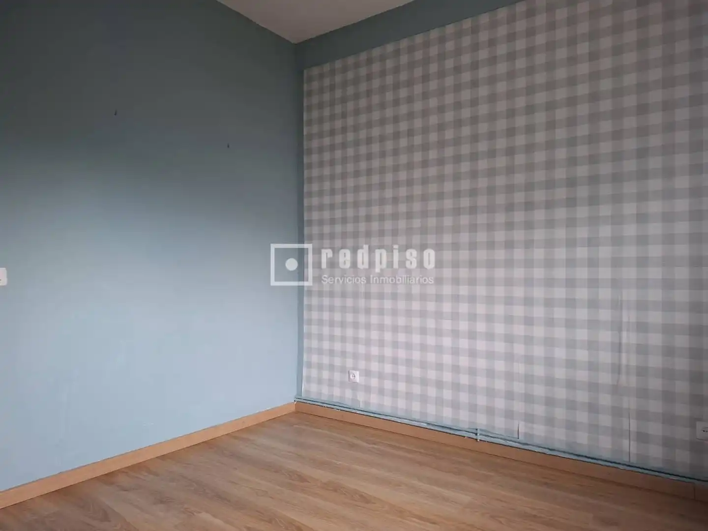 Habitación de Piso en venta en Madrid con Calefacción y Terraza