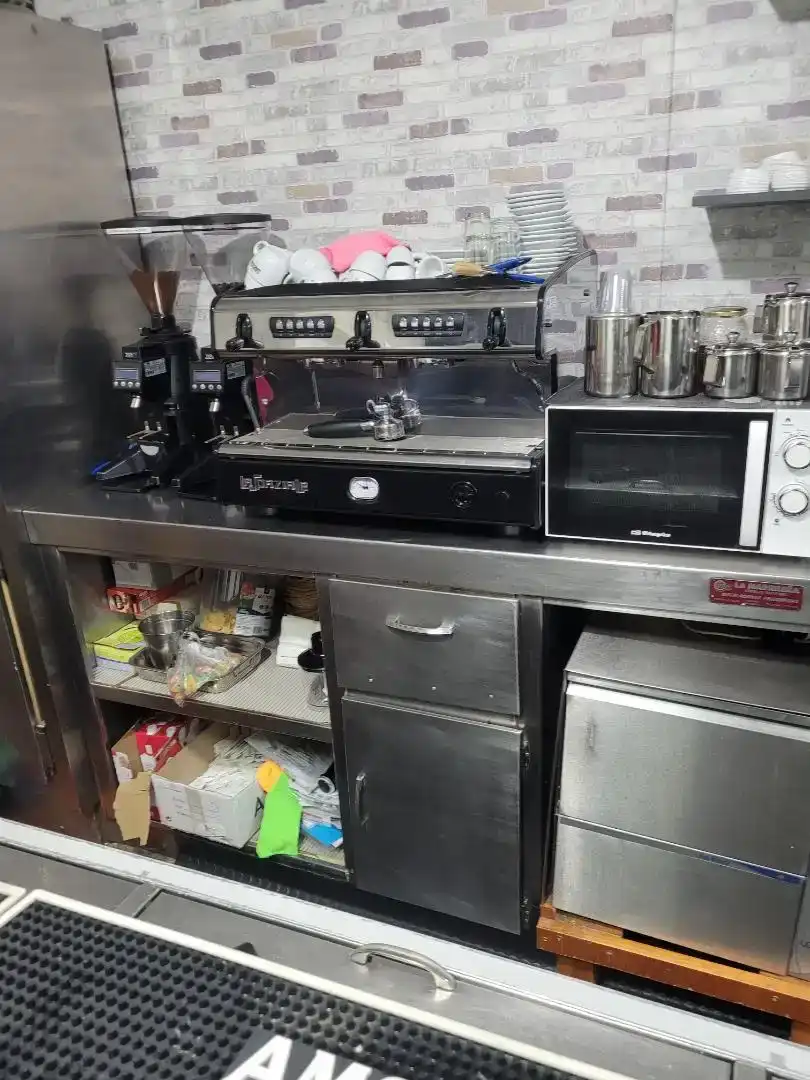 Kitchen of Commercial properties for rent in Madrid  with Air Conditioner