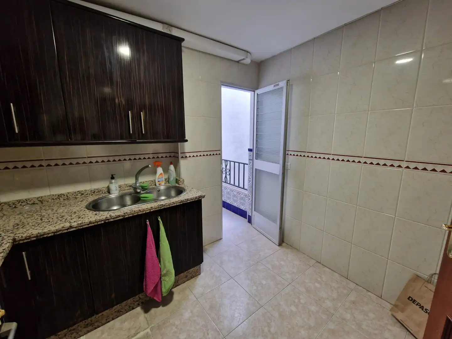 Cocina de Piso en venta en Fernán-Núñez con Aire acondicionado, Terraza y Trastero