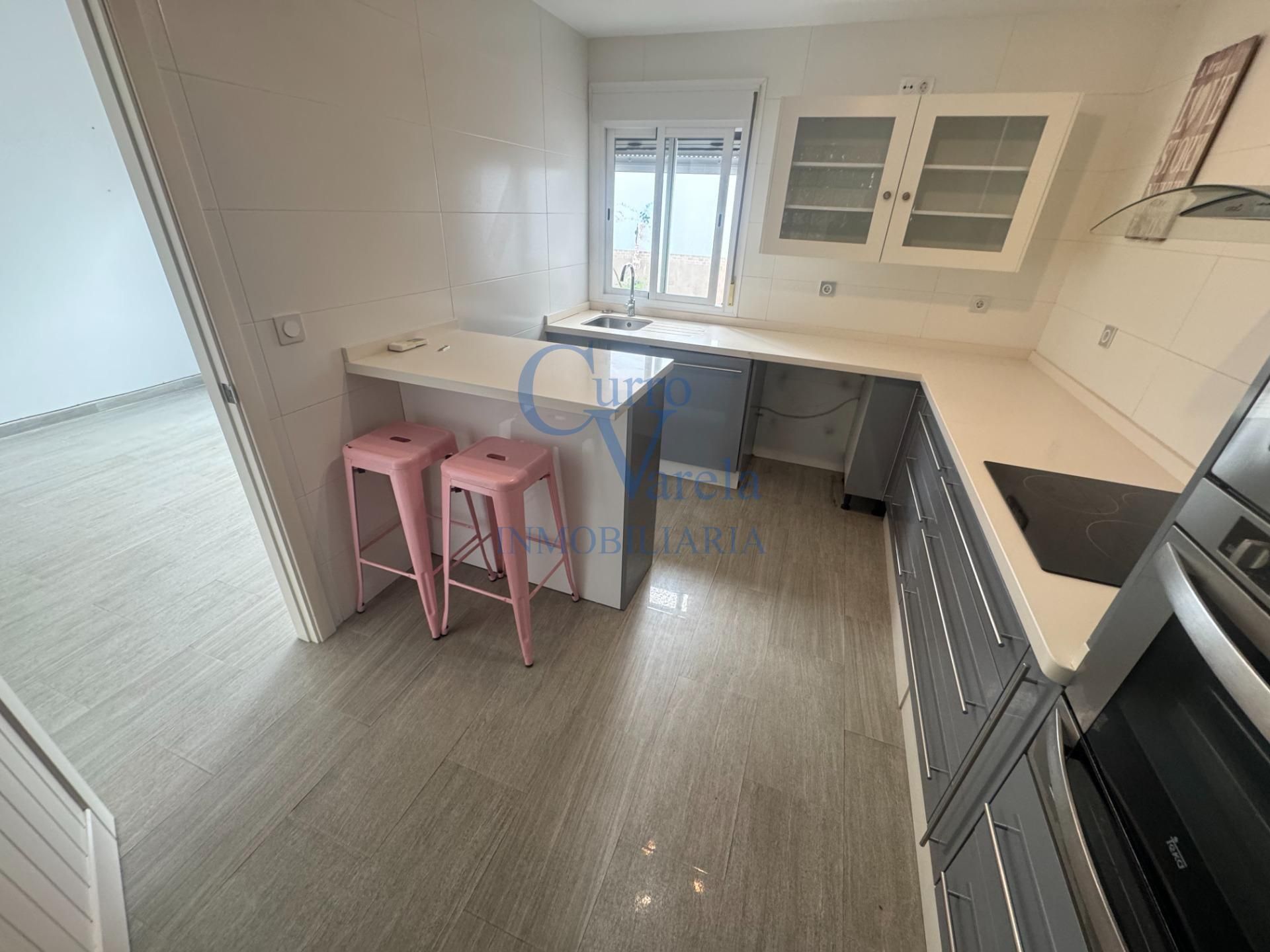 Flat for sale in Calle de Málaga, Centro - Doña Mercedes