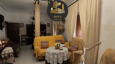 Foto 2 de Casa o chalet en venta en Úbeda, Jaén