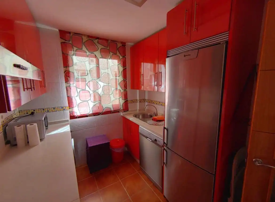 Cuina de Pis en venda en Las Gabias amb Aire condicionat i Moblat