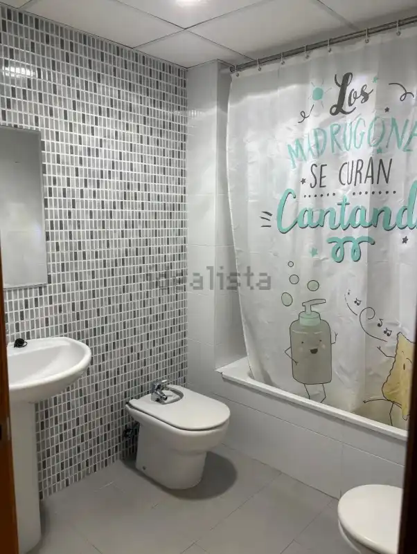Badezimmer von Wohnung zur Miete in Puçol mit Terrasse, Möbliert und Ofen