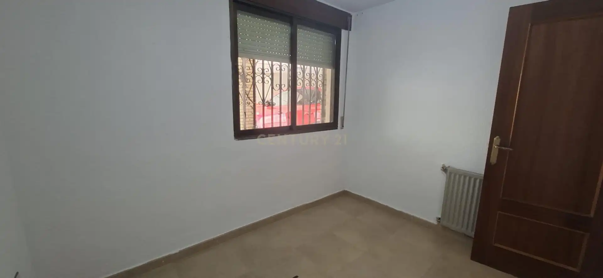 Schlafzimmer von Einfamilien-Reihenhaus zur Miete in Boadilla del Monte mit Abstellraum, Ofen und Waschmaschine