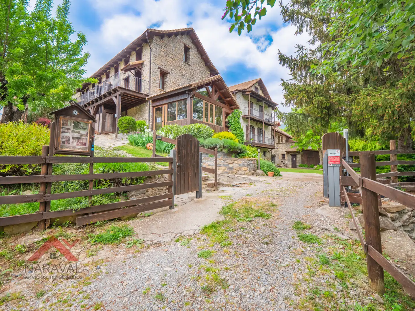 Vista exterior de Casa o chalet en venta en Fiscal con Aire acondicionado, Calefacción y Jardín privado