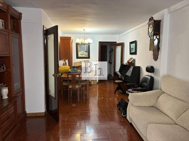 Piso en Venta en Los Guindos - Parque Mediterráneo - Santa Paula