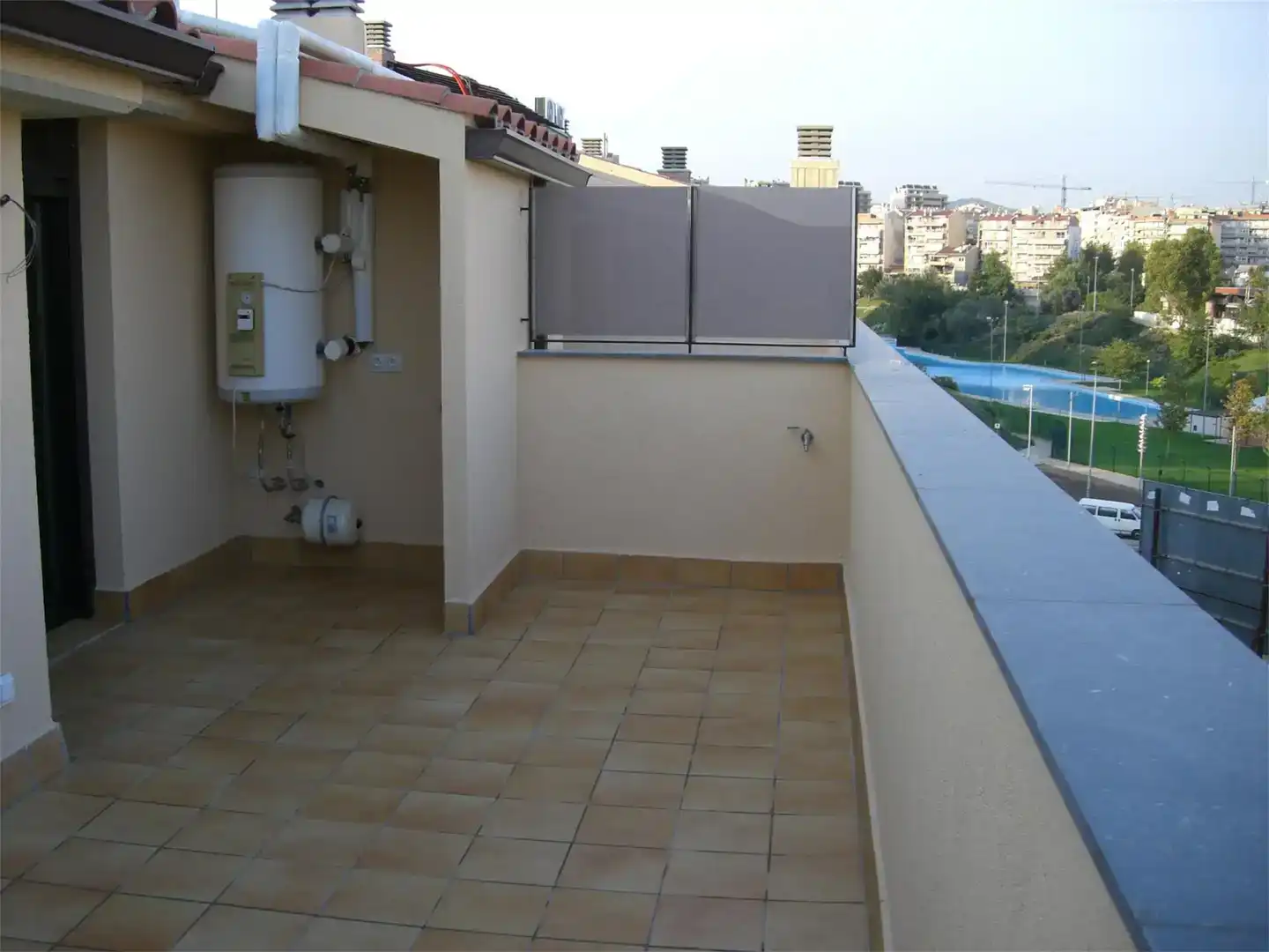 Terrassa de Pis de lloguer en Terrassa amb Parquet, Forn i Balcó