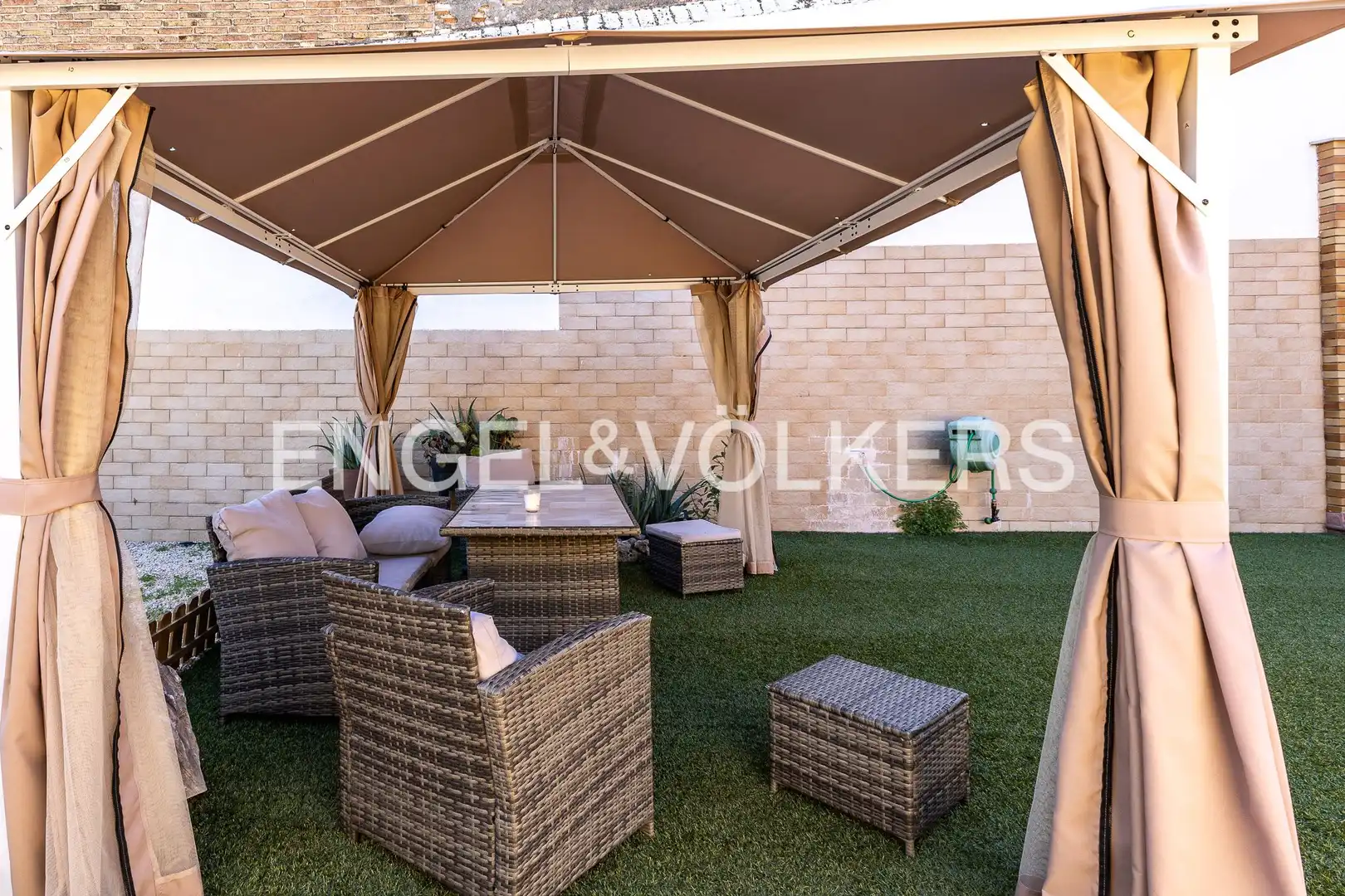 Terraza de Casa adosada en venta en Bonavista - Bufalà - Morera