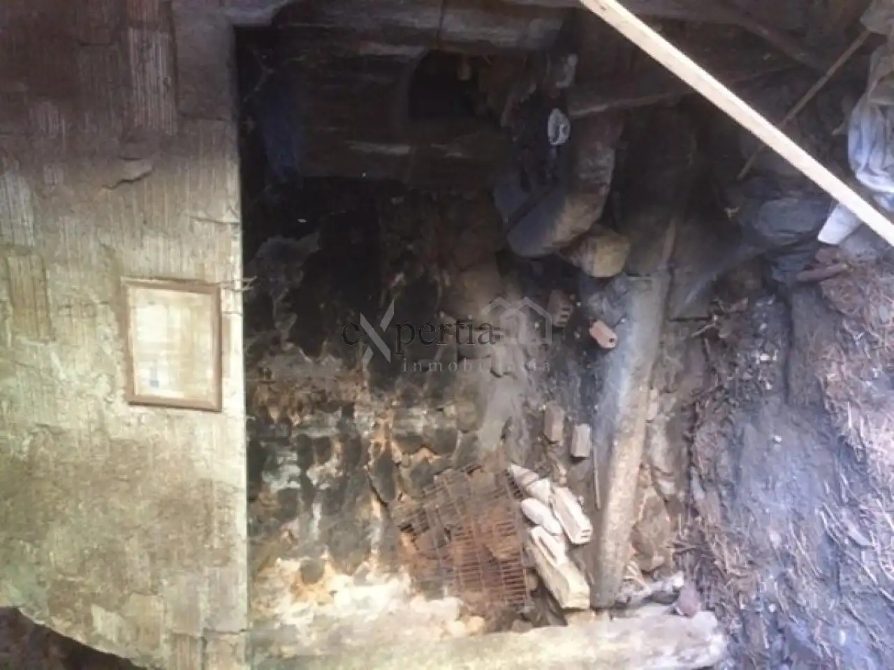 Casa rústica amb jardí en venda a Boiro, imagen 14