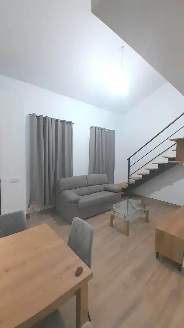 Reihenhaus zur Miete in Periurbano Oeste - Sierra, imagen 3