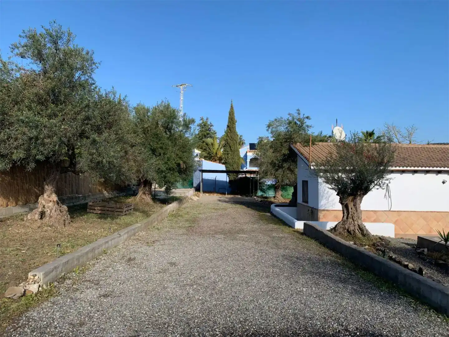 Außenansicht von Country house zur Miete in Alhaurín El Grande mit Privatgarten, Schwimmbad und Möbliert