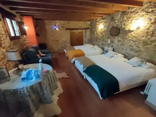 Habitación de Casa o chalet en venta en Merindad de Sotoscueva con Calefacción, Jardín privado y Amueblado