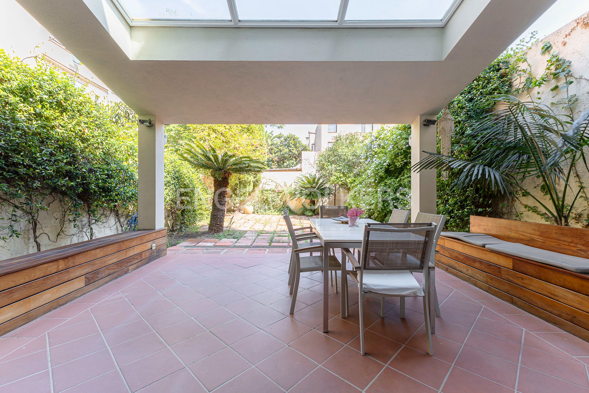 Garden of House or chalet to rent in  Barcelona Capital  with Air Conditioner, Heating and Private garden