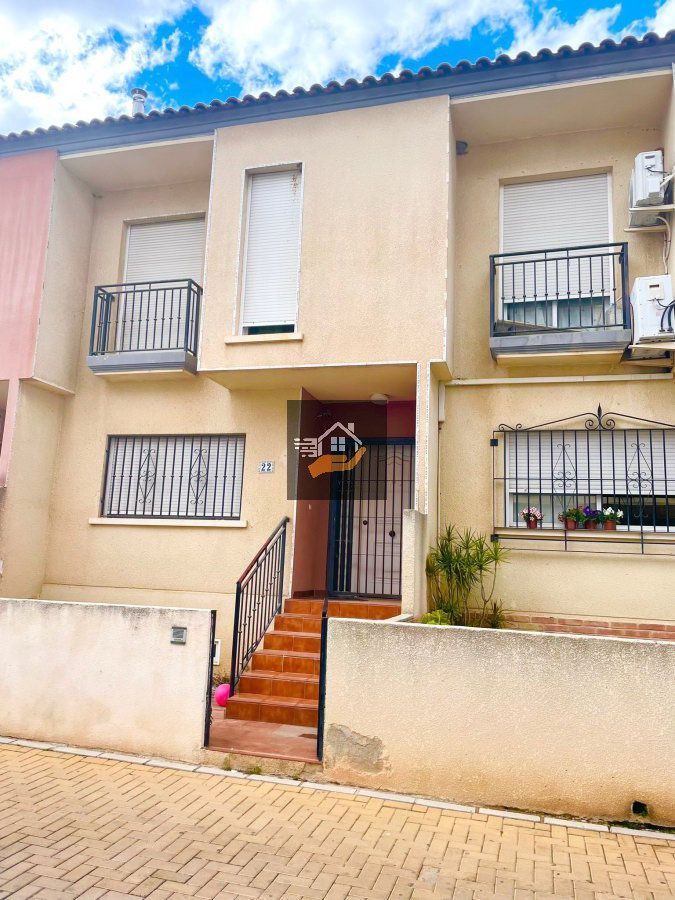 Vista exterior de Dúplex en venda en Las Torres de Cotillas amb Aire condicionat, Calefacció i Piscina comunitària