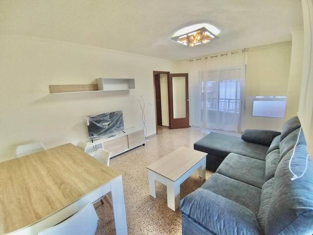 Apartamento en Alquiler en Almoradí