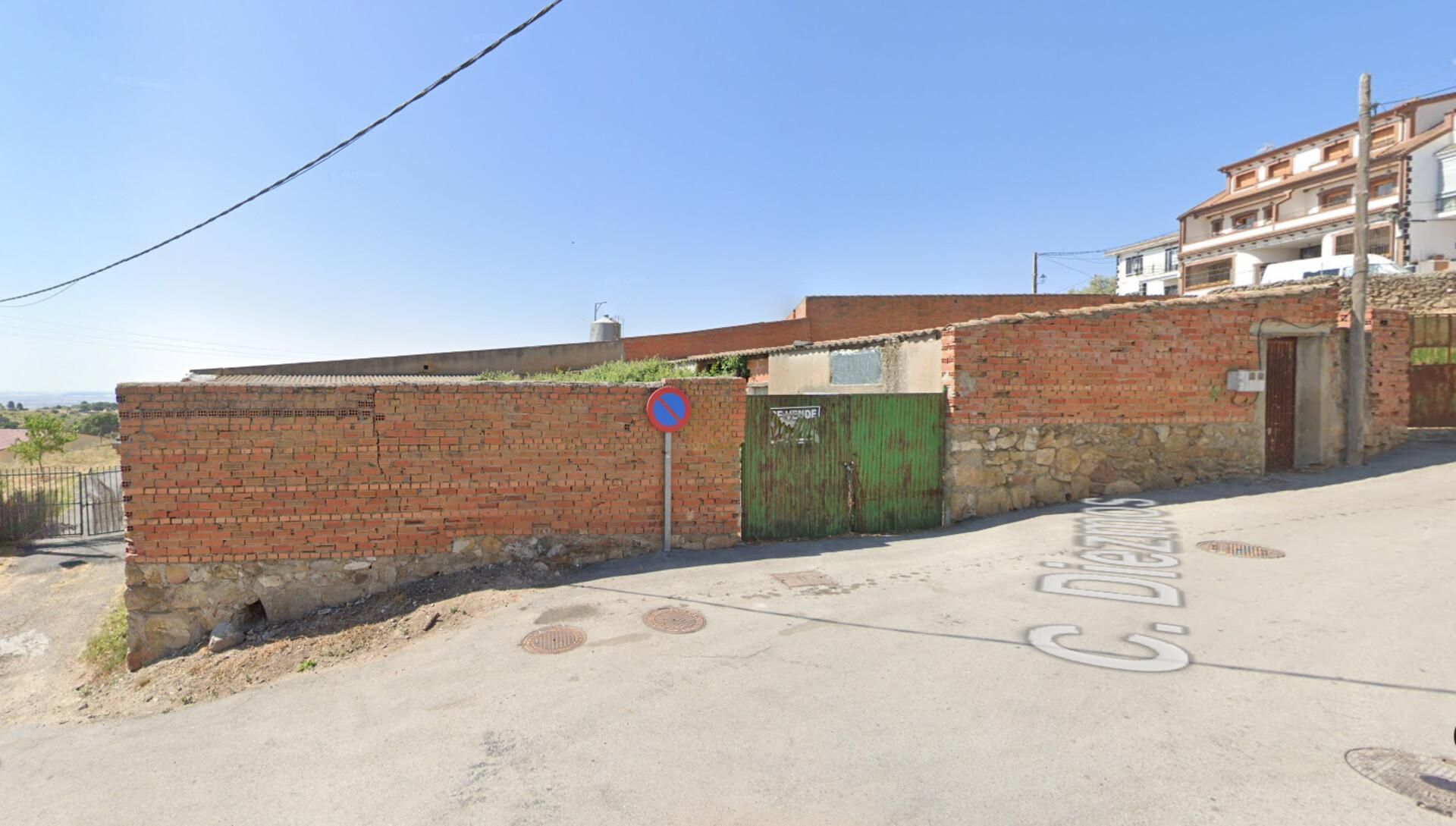 Industrial buildings for sale in El Vellón