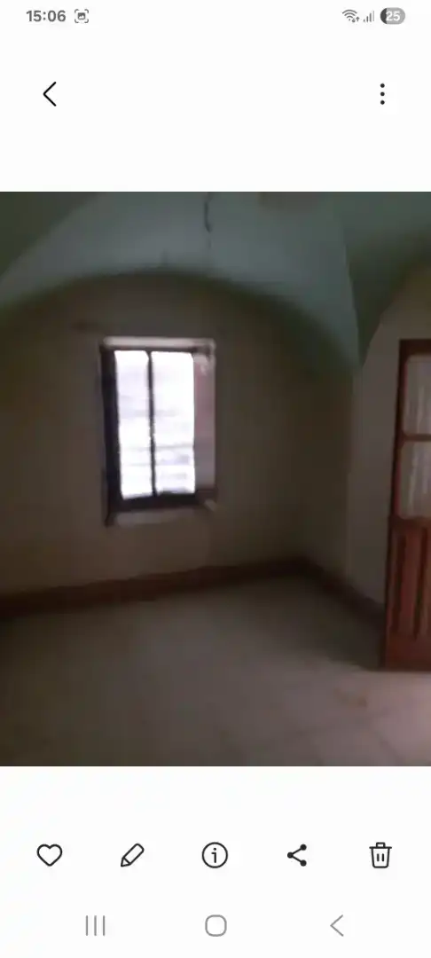Dormitori de Casa adosada en venda en Madroñera