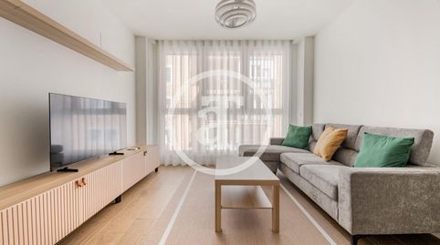 Foto 2 von Wohnung zur Miete in Calle de San Aquilino, Almenara -Ventilla, Madrid Capital