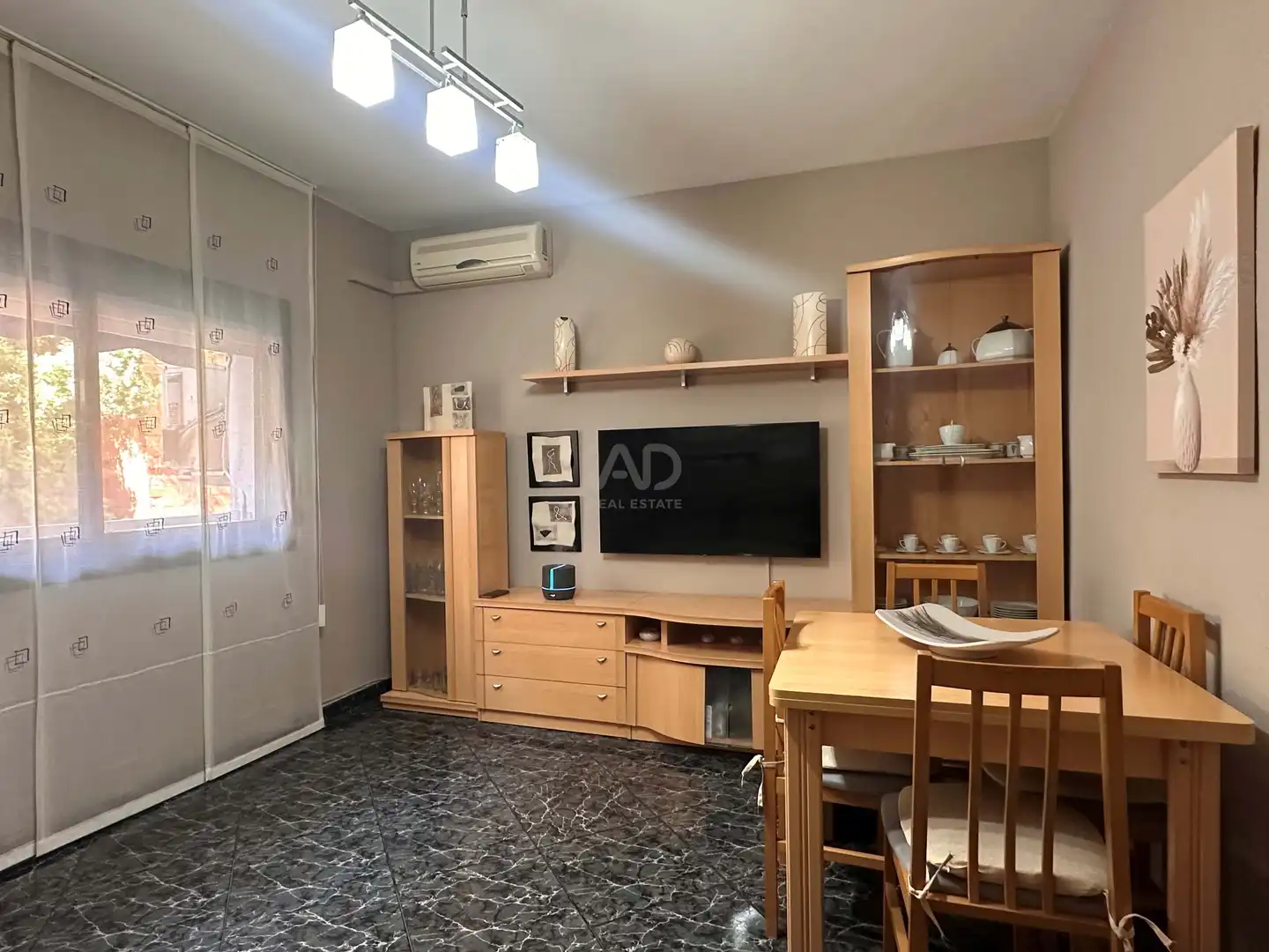 Sala d'estar de Pis en venda en Badalona amb Aire condicionat i Calefacció