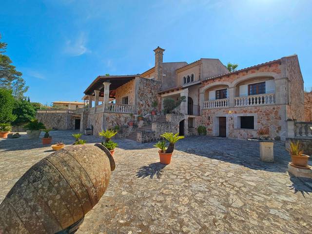 Casa-chalet en Venta en Lloret de Vistalegre