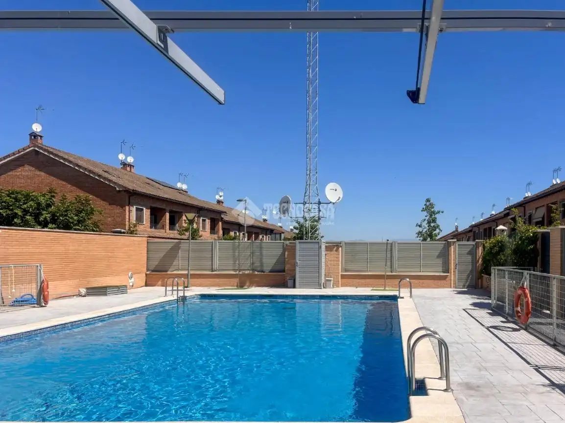 Casa aparellada amb piscina en venda a La Dehesa - El Pinar, imagen 46